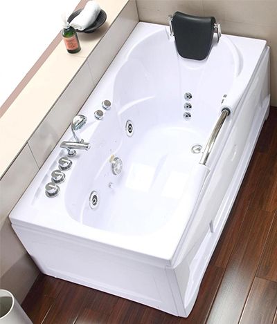 Vasca Idromassaggio A002 153x85x68 con Massaggio Rivitalizzante e Design Raffinato