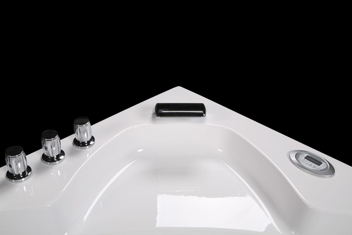 Vasca Idromassaggio 1402 in Acrilico 135x135x62 con Massaggio Rivitalizzante e Funzionalità Premium